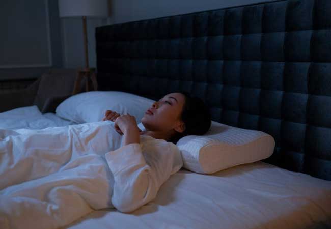 Do Hotel Employees Sleep with Guests